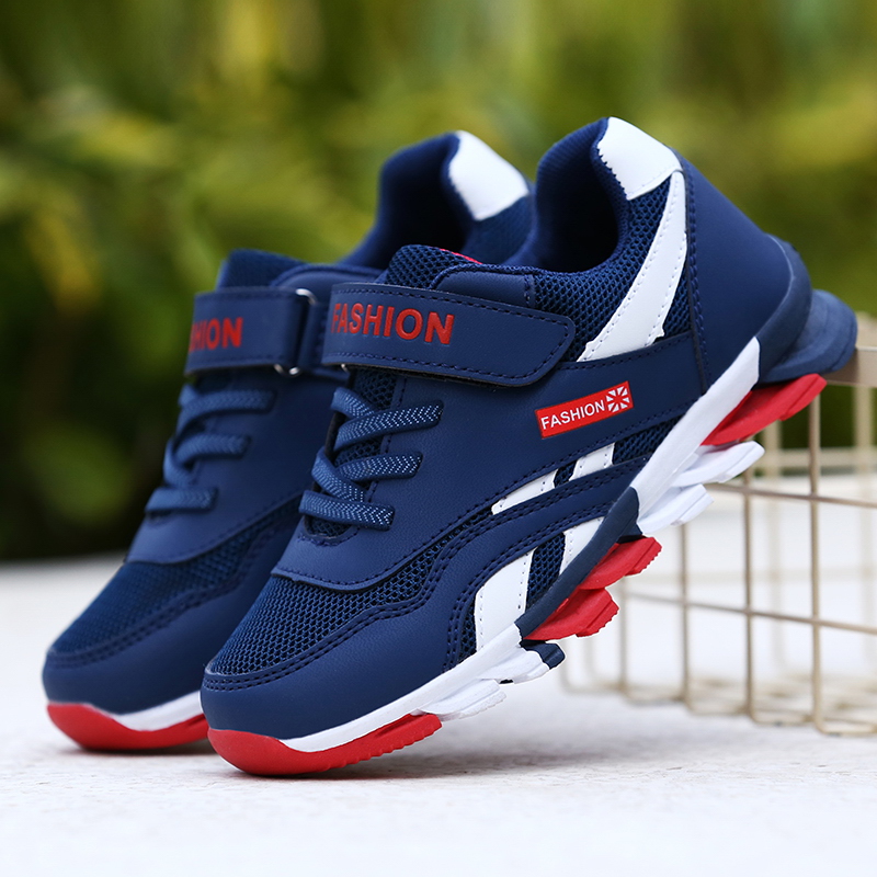 รองเท้าผ้าใบเด็กสำหรับเด็กผู้ช - Badminton Junior บทวิจารณ์และราคา